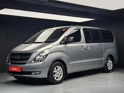 2016 Hyundai Starex