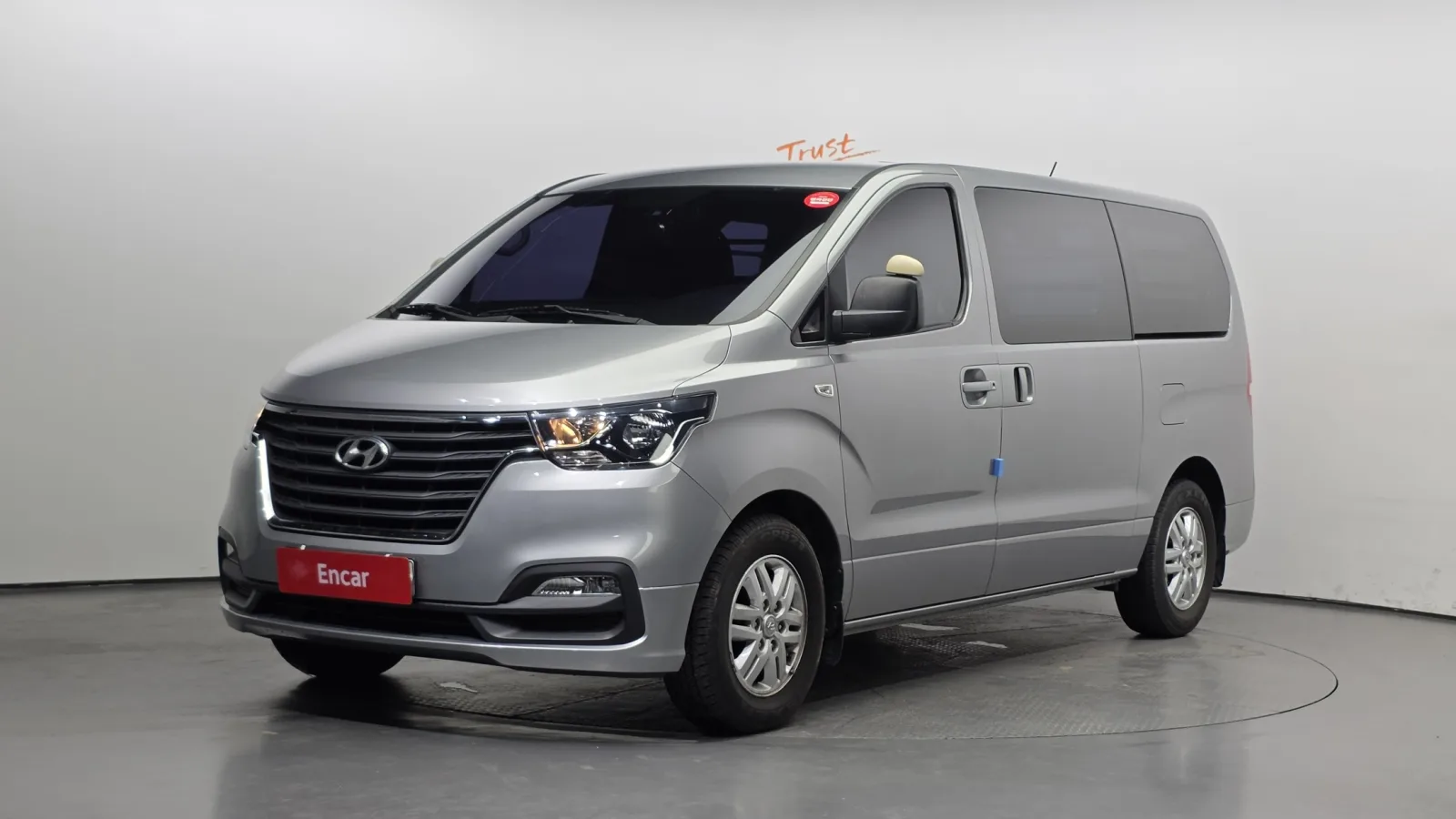 2019 Hyundai Starex