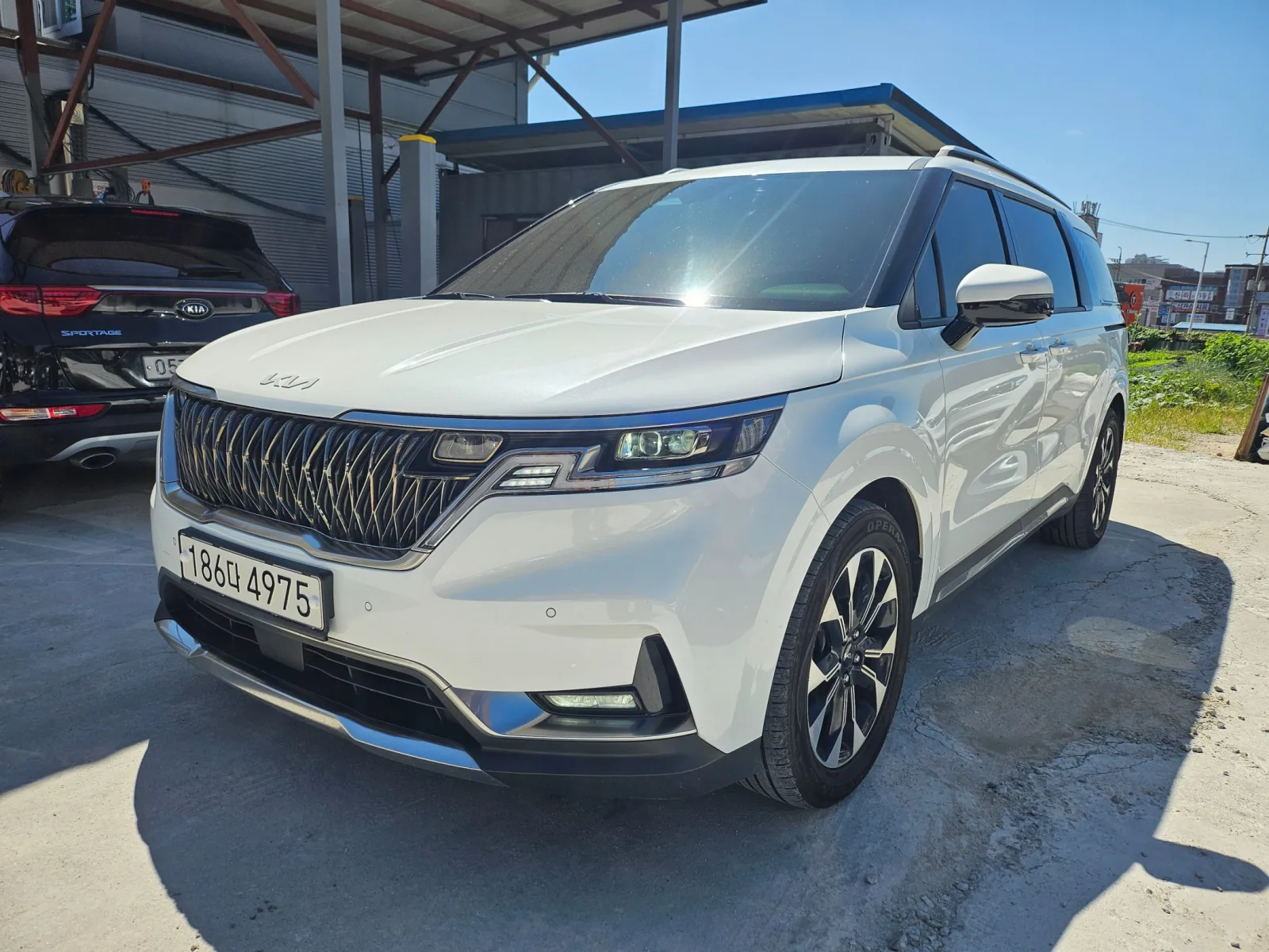 2023 Kia Carnival