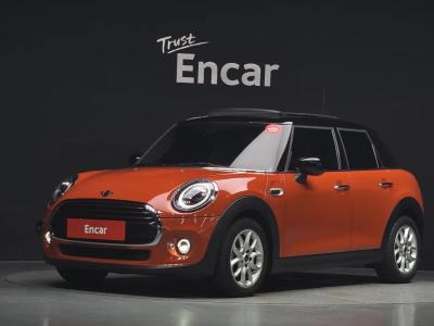 2021 MINI Cooper
