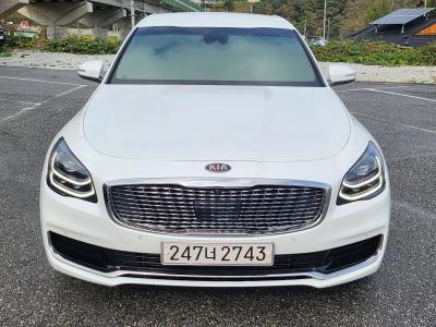 2020 Kia K9