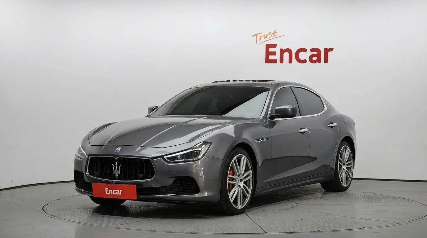 2015 Maserati Ghibli