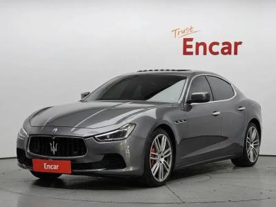 2015 Maserati Ghibli