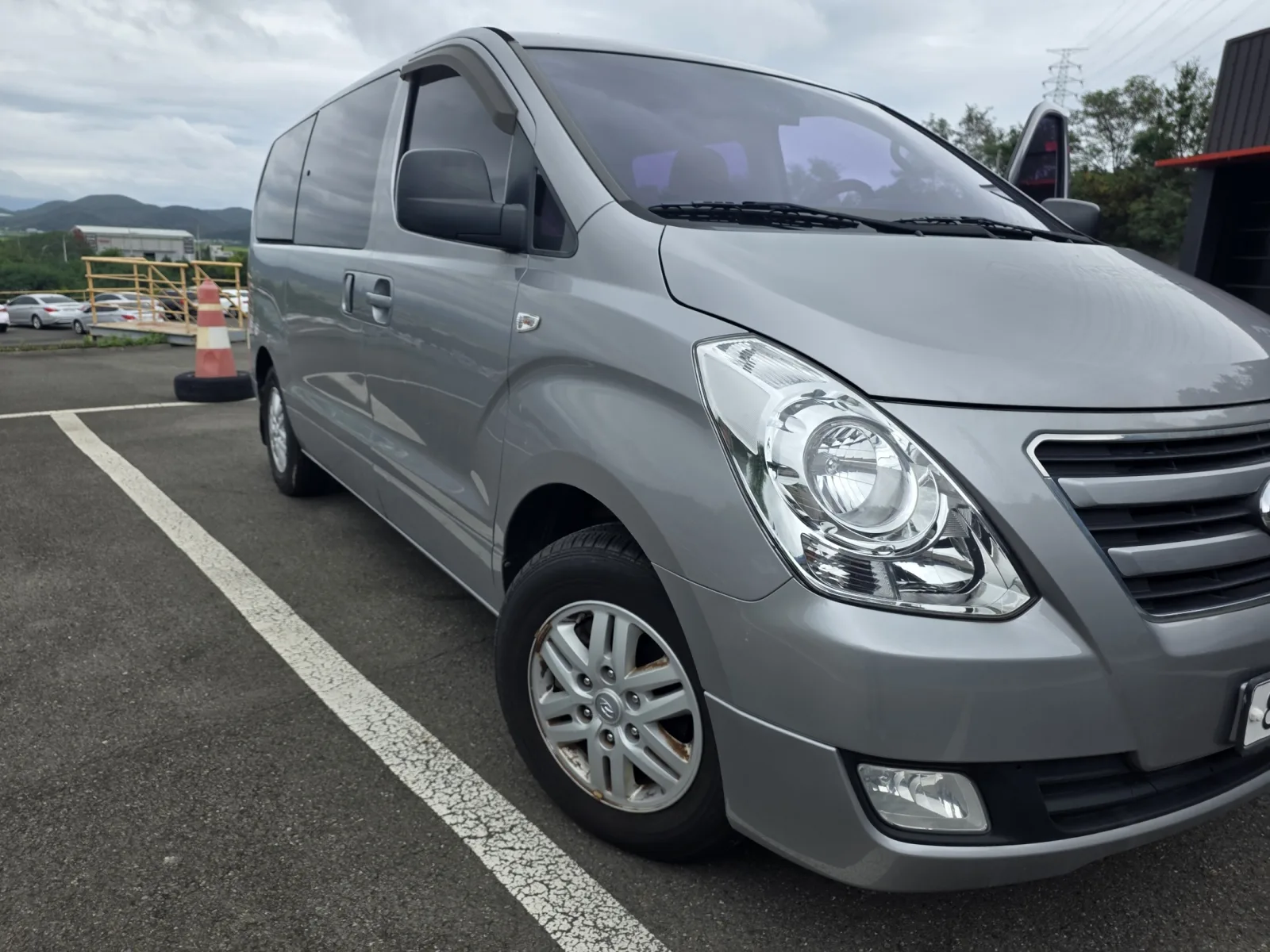 2017 Hyundai Starex