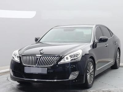 2013 Hyundai Equus