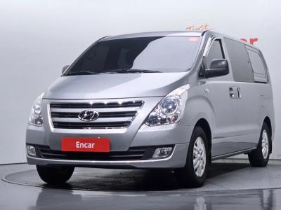 2017 Hyundai Starex