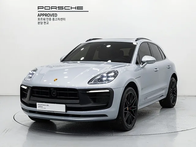 2023 Porsche Macan