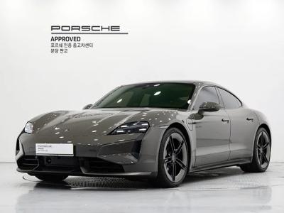 2025 Porsche Taycan