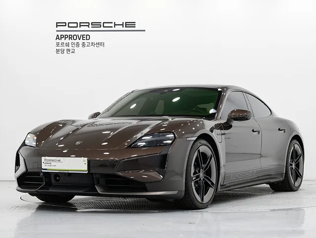 2025 Porsche Taycan
