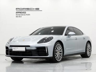 2026 Porsche Panamera