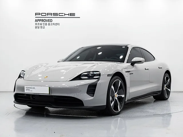 2024 Porsche Taycan