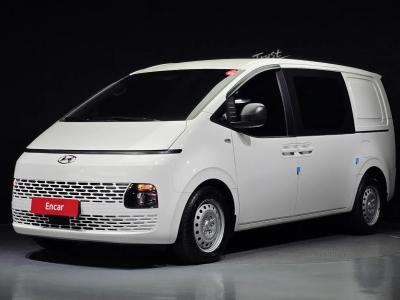 2022 Hyundai Staria