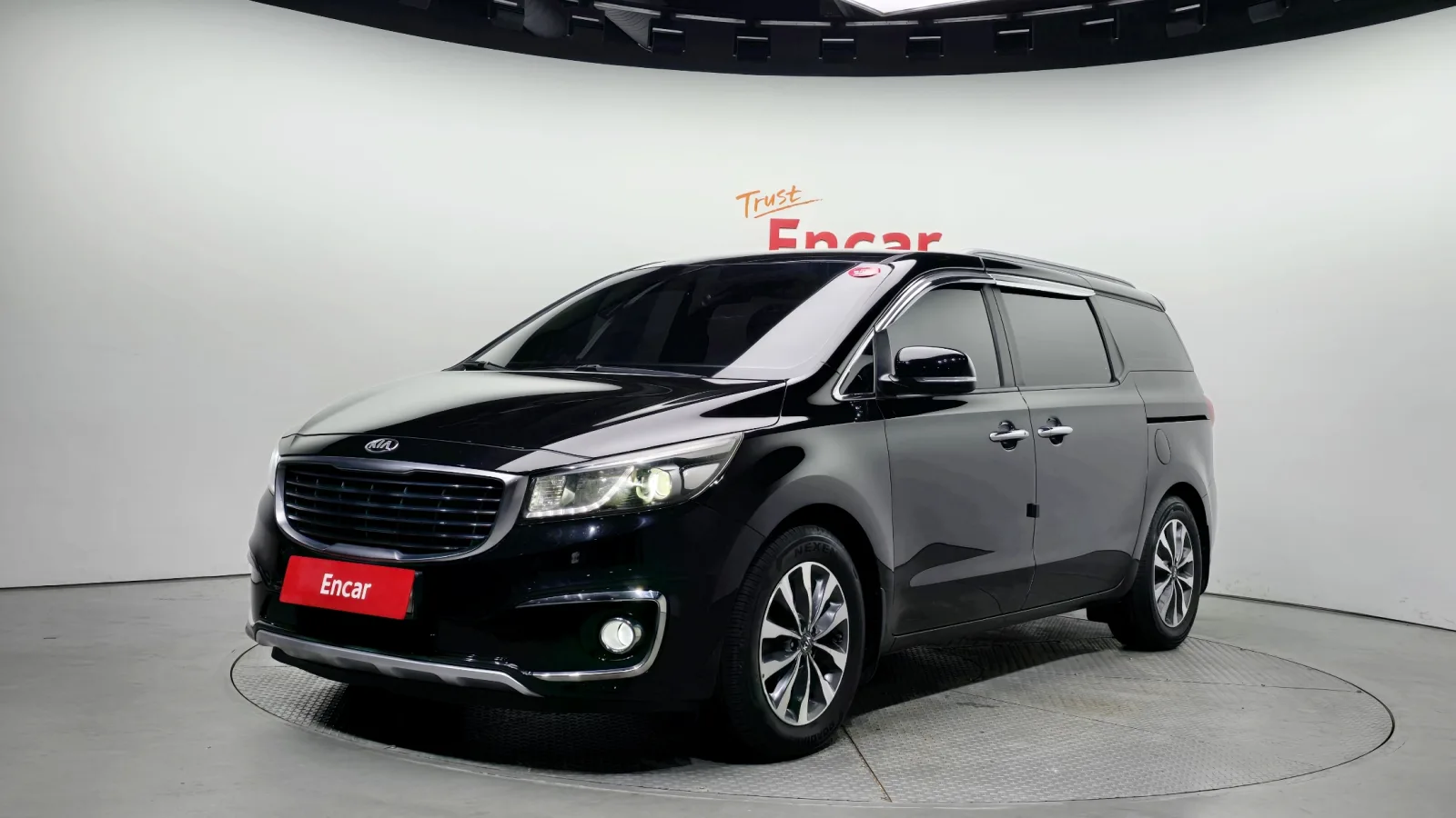 2015 Kia Carnival
