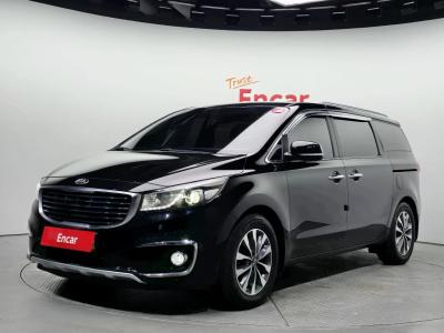 2015 Kia Carnival
