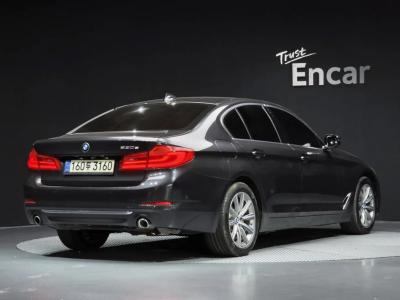 2020 BMW 5-Series