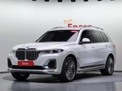 2021 BMW X7