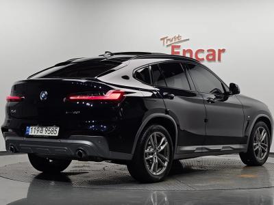 2021 BMW X4