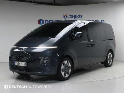 2024 Hyundai Staria