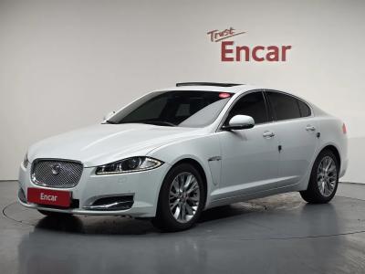 2014 Jaguar XF
