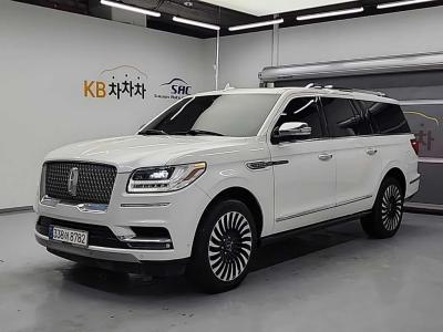 2019 Lincoln Navigator