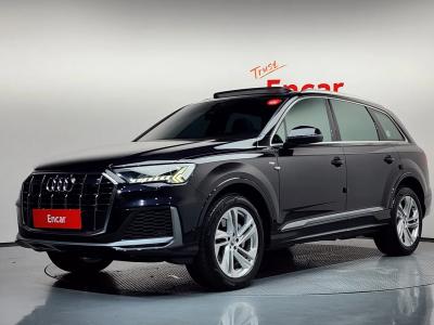 2021 Audi Q7