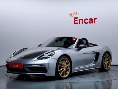2021 Porsche 718