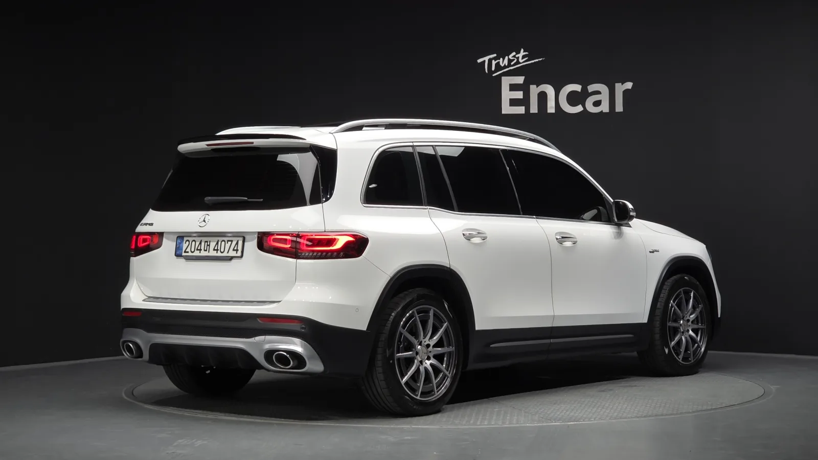 2023 Mercedes-Benz GLB-Class