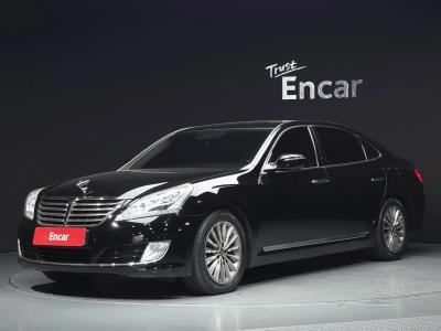 2013 Hyundai Equus