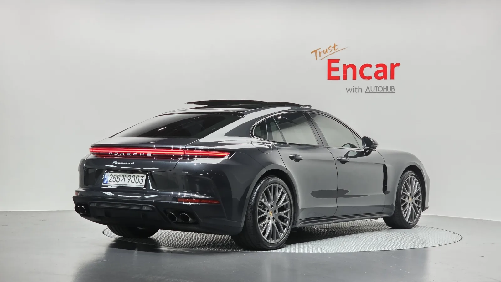 2024 Porsche Panamera