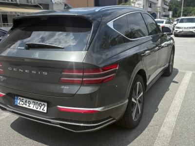 2025 Genesis GV80