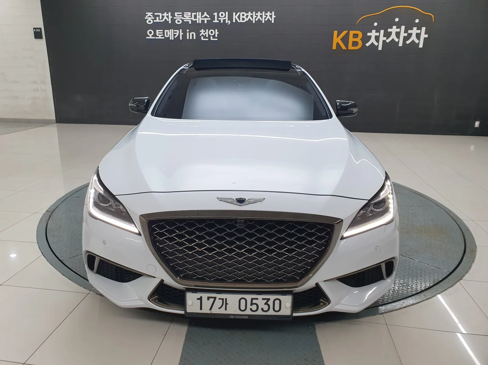 2016 Hyundai Genesis