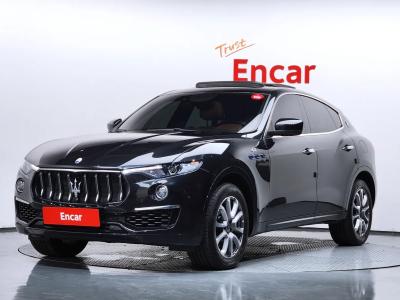 2022 Maserati Levante