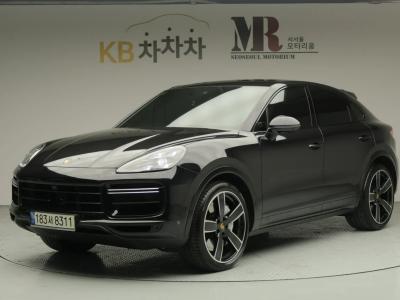 2022 Porsche Cayenne