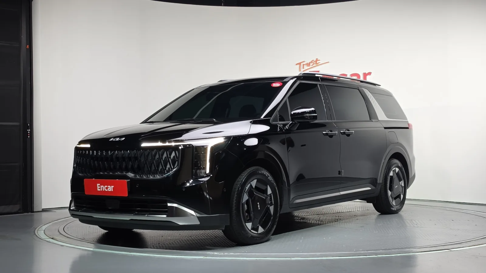 2025 Kia Carnival