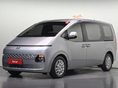 2023 Hyundai Staria