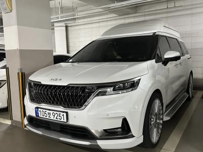 2023 Kia Carnival