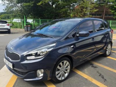 2016 Kia Carens