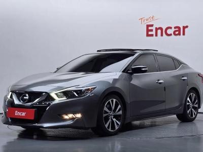 2016 Nissan Maxima