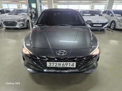 2022 Hyundai Elantra