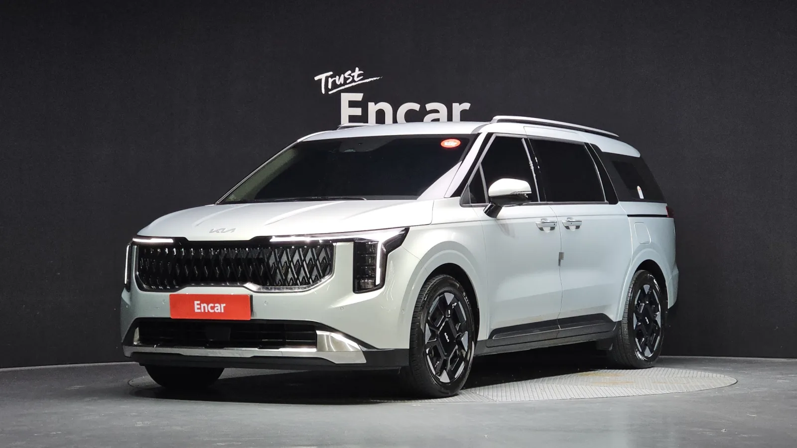 2025 Kia Carnival
