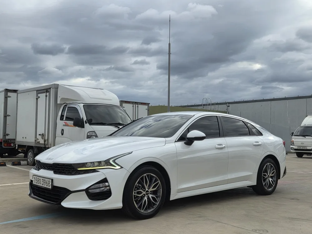 2022 Kia K5