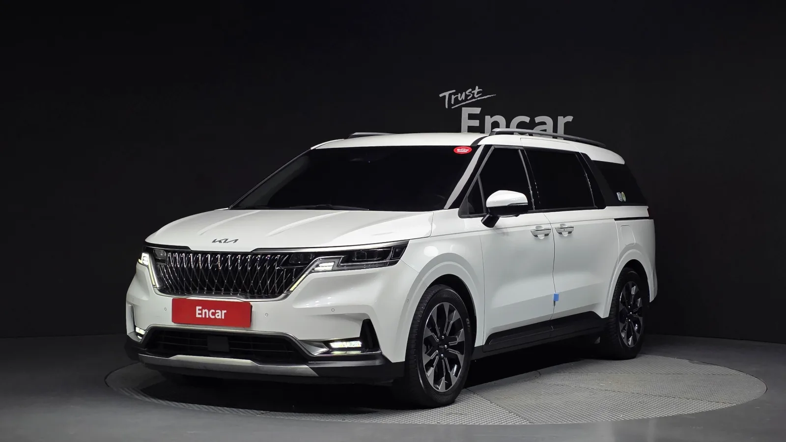 2023 Kia Carnival