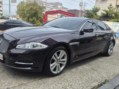 2013 Jaguar XJ