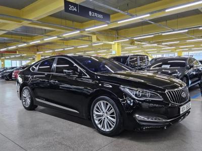 2015 Hyundai Aslan