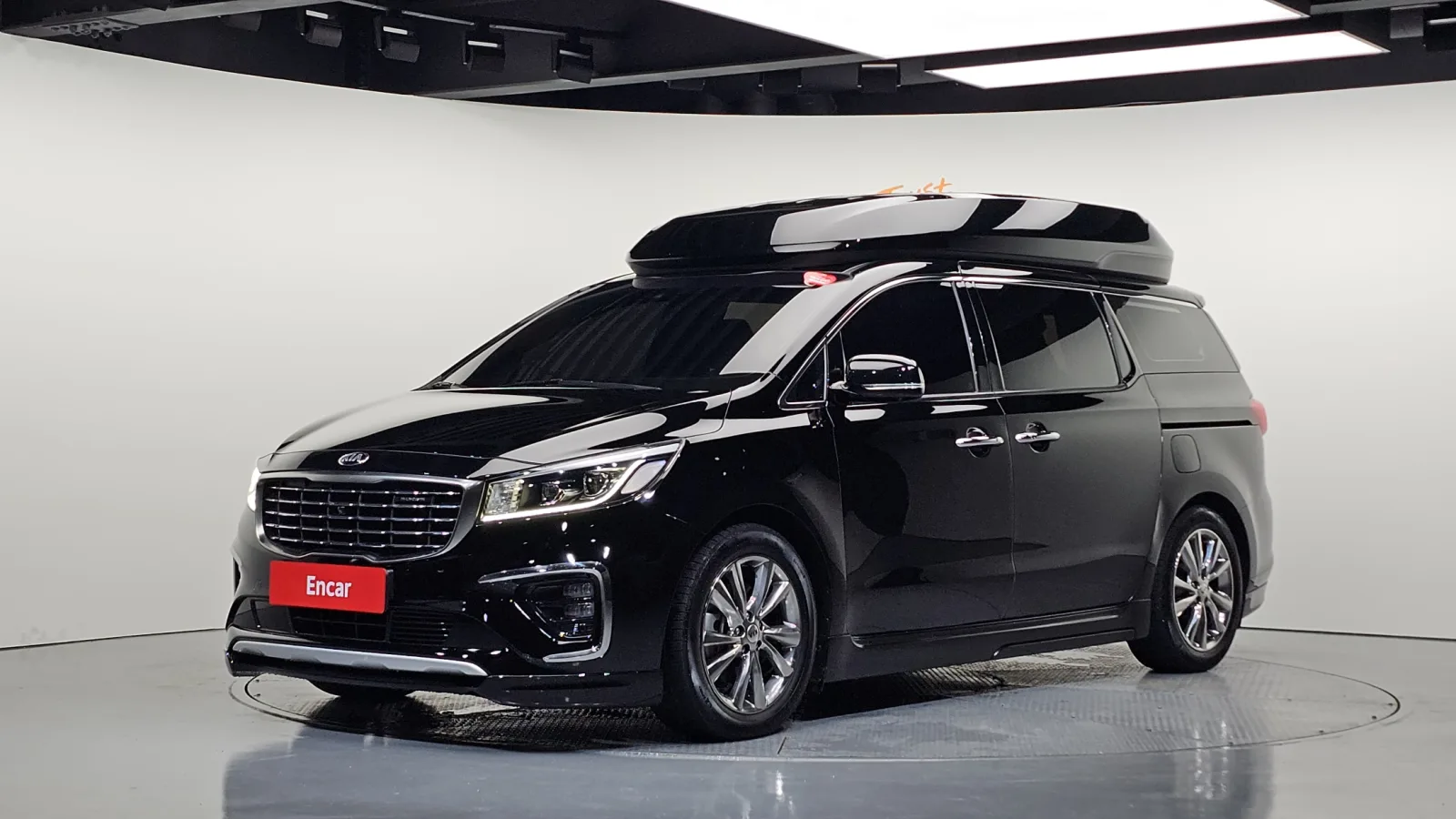 2019 Kia Carnival