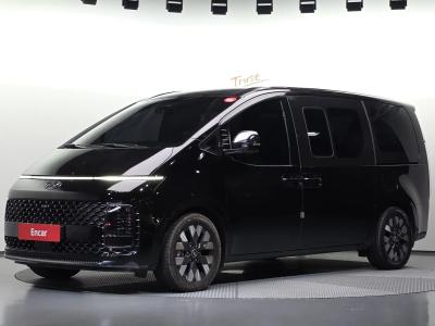 2022 Hyundai Staria