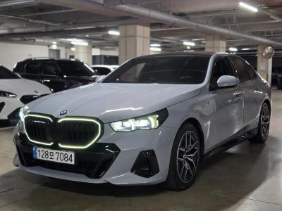 2024 BMW 5-Series