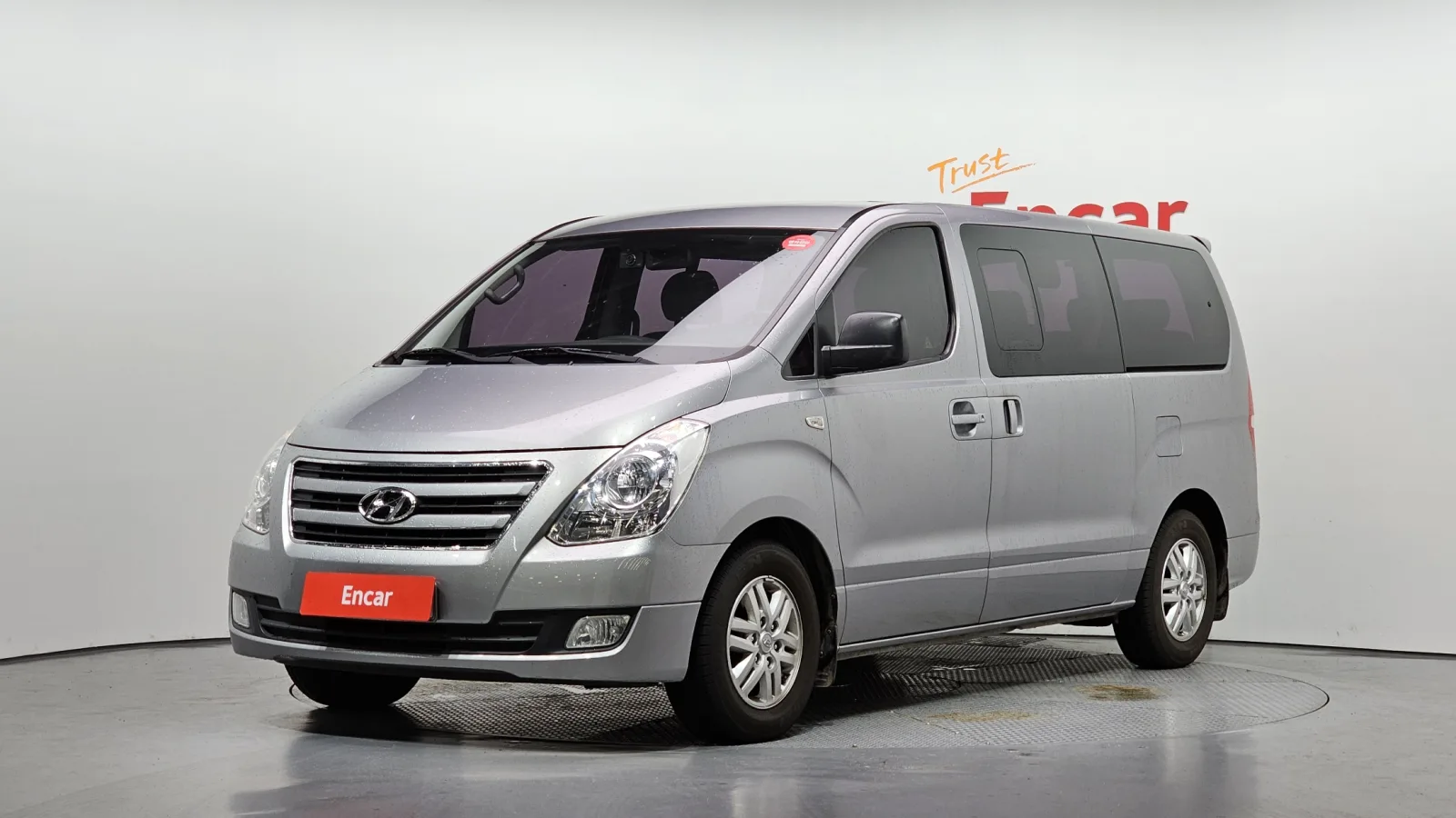 2017 Hyundai Starex