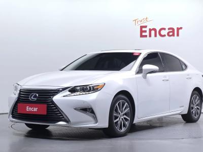 2018 Lexus ES
