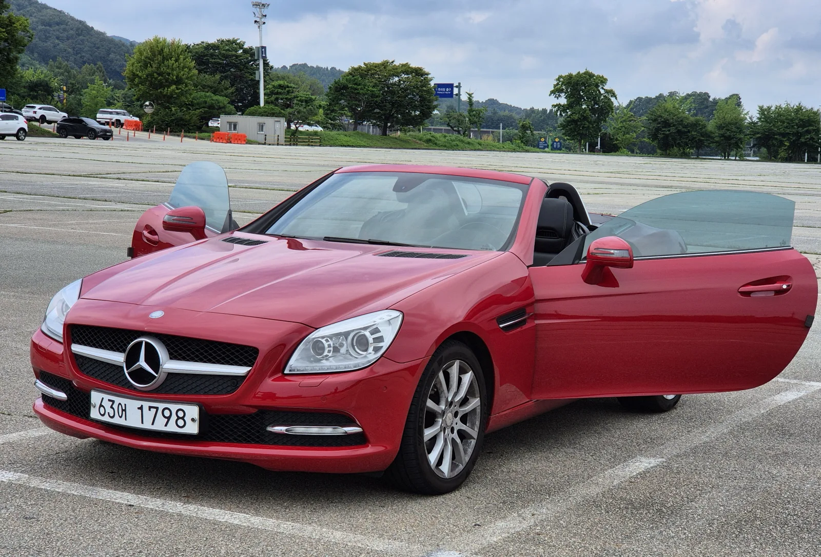 2012 Mercedes-Benz SLK-Class